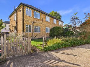 REAR ASPECT- click for photo gallery